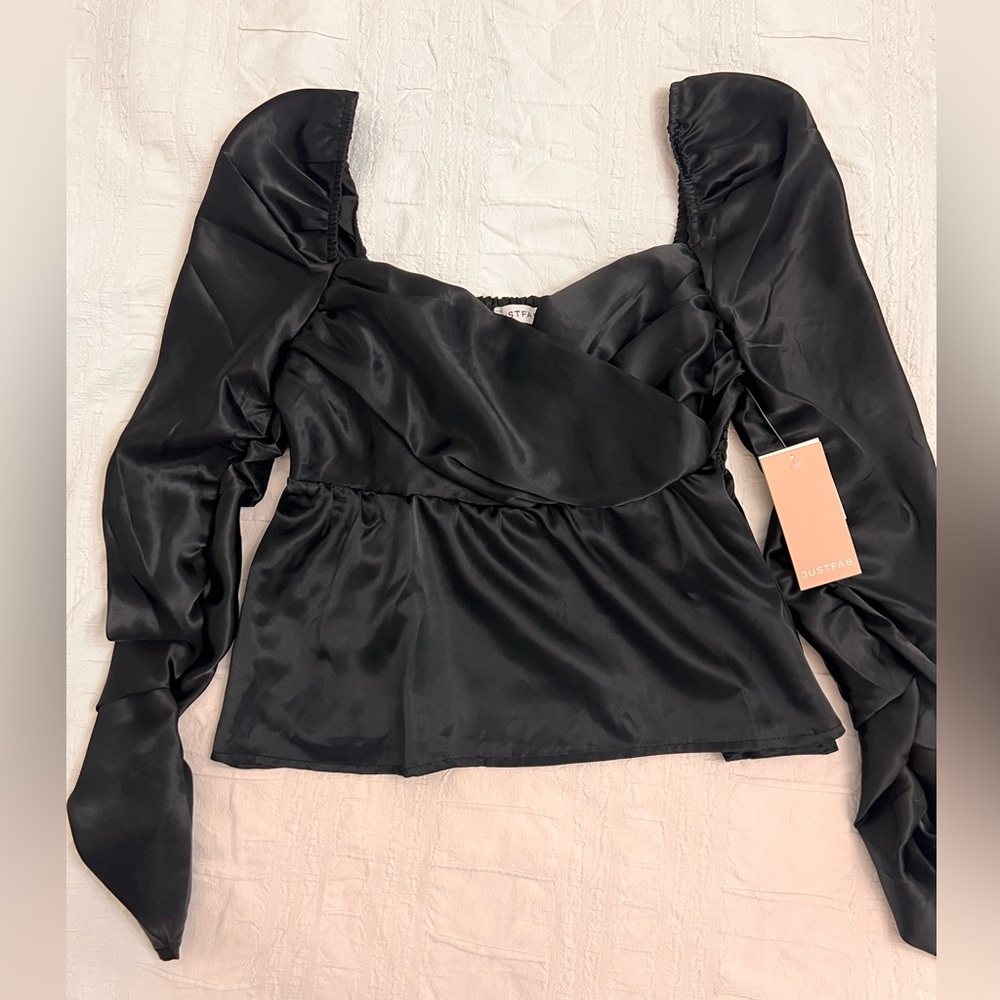 NWT. Black top from Just Fab, size M.